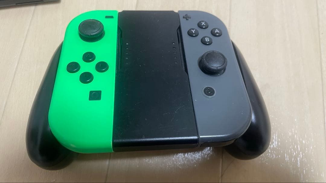 任天堂Switch本体　他付属品