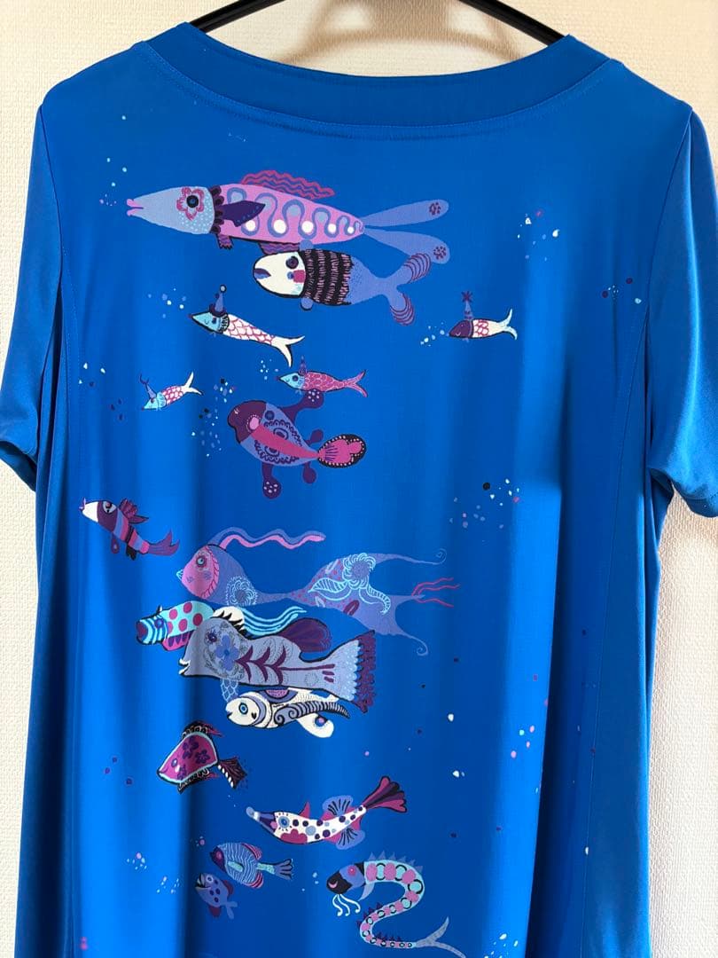 『訳あり』⭐️トクコプルミエヴォル⭐️青地に海の生き物やお魚が描かれたチュニック❣️