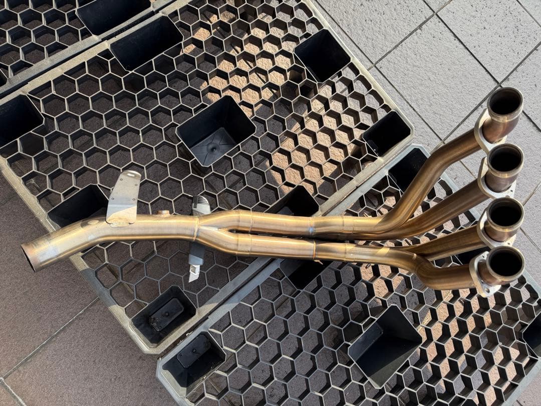 値下AKRAPOVIC スリップオンマフラー KAWASAKI Z900RS