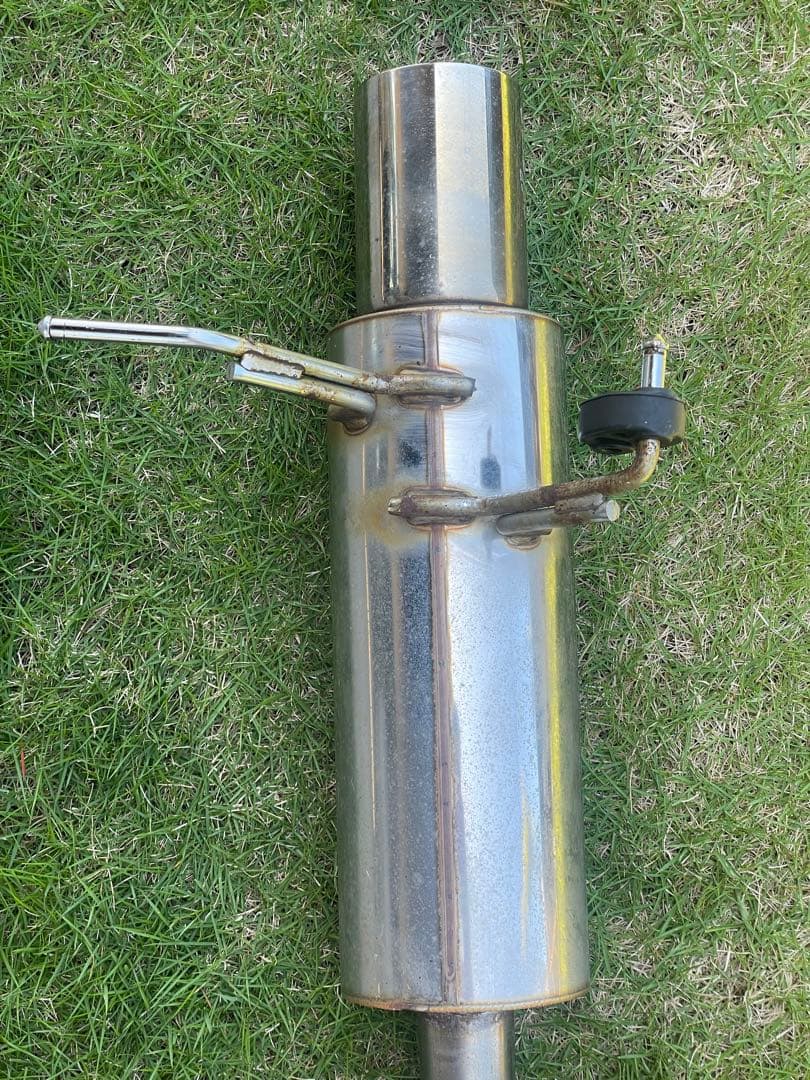 HKSマフラー ヴェゼルマフラー　ヴェゼルハイブリットRU1 RU3