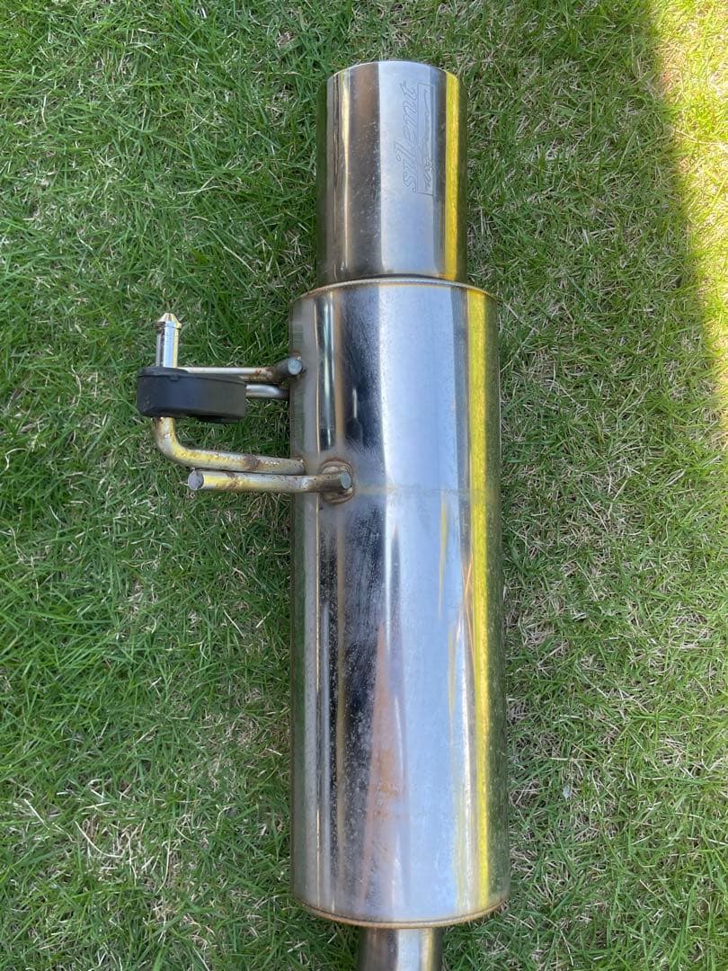 HKSマフラー ヴェゼルマフラー　ヴェゼルハイブリットRU1 RU3