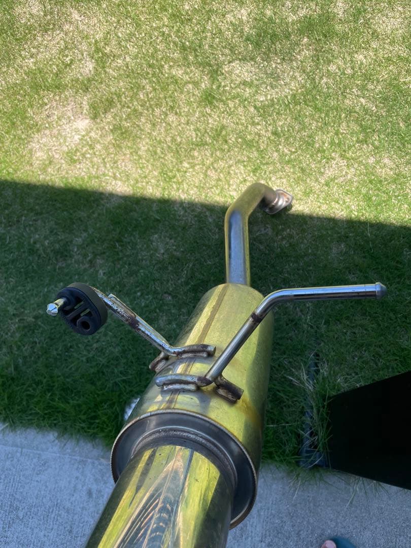 HKSマフラー ヴェゼルマフラー　ヴェゼルハイブリットRU1 RU3