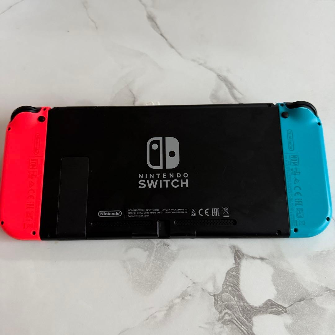 週末値下げ中　Nintendo Switch 本体 青/赤 オレンジ紫追加