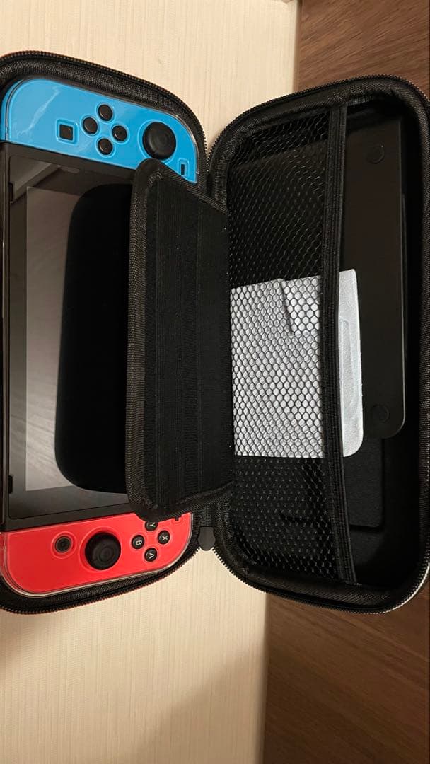 Nintendo Switch 本体 青/オレンジ キャリングケース付き