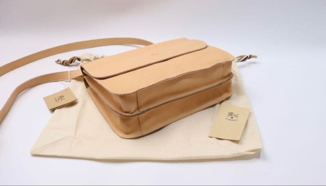 新品未使用 イルビゾンテ ショルダーバッグ ナチュラル