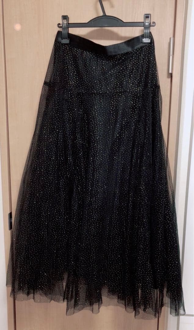 アプワイザーリッシェ　箔ラメチュールスカートニットセット