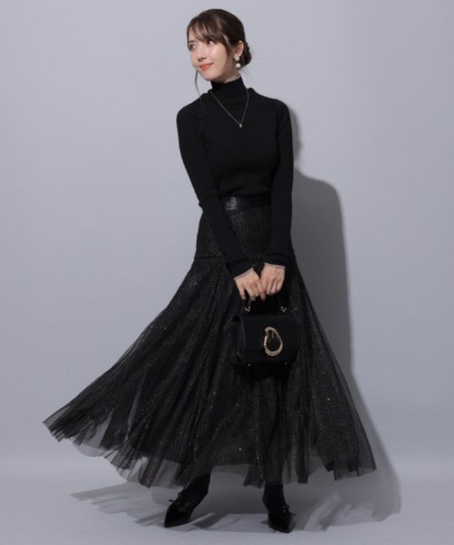 アプワイザーリッシェ　箔ラメチュールスカートニットセット