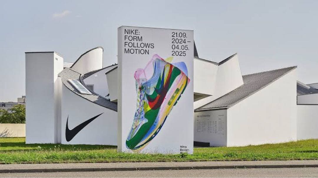 新品 Vitra Nike: From Follows Motion ブック 本