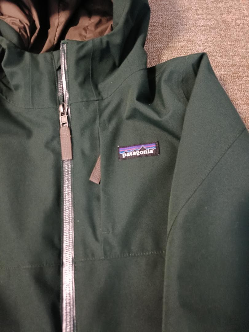 パタゴニアキッズ　XS ５〜６歳