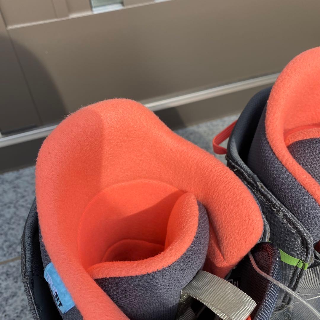 Burton スノーボードブーツ　軽量　美品