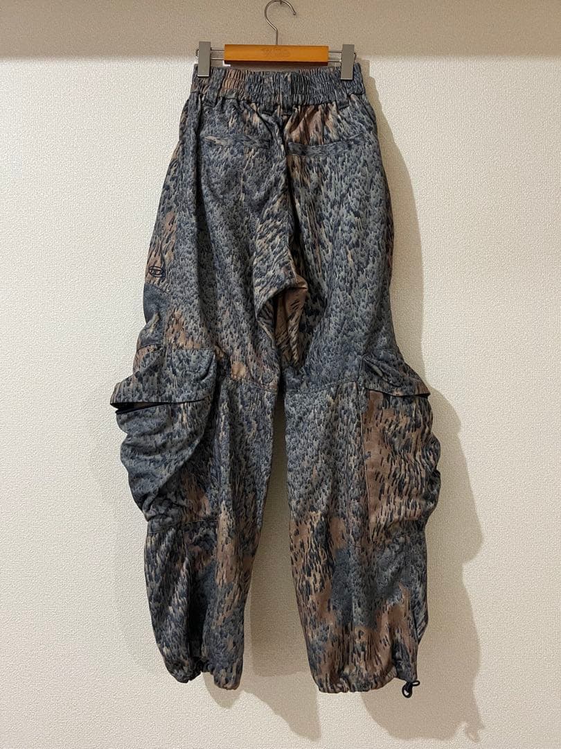 DIESEL P-ARNE-FEM-P1 総柄カーゴパンツ