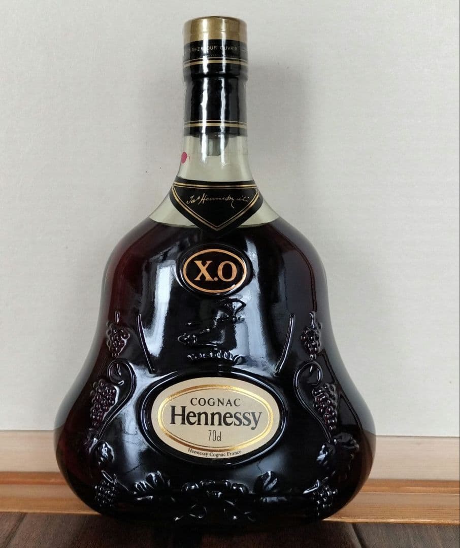 【新品未開封品】ヘネシー X.O. コニャック 箱　内梱包付き　700ml程度