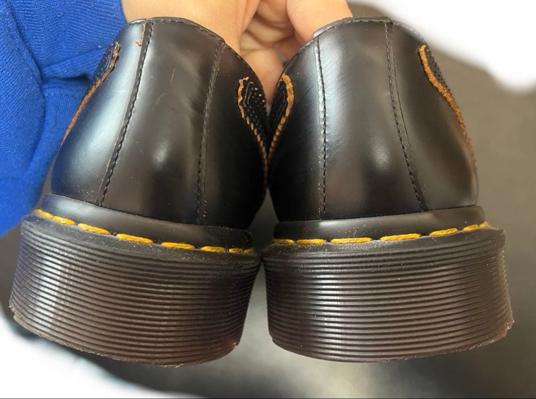 Dr. Martens ブラック イエローステッチ　タイシューズ