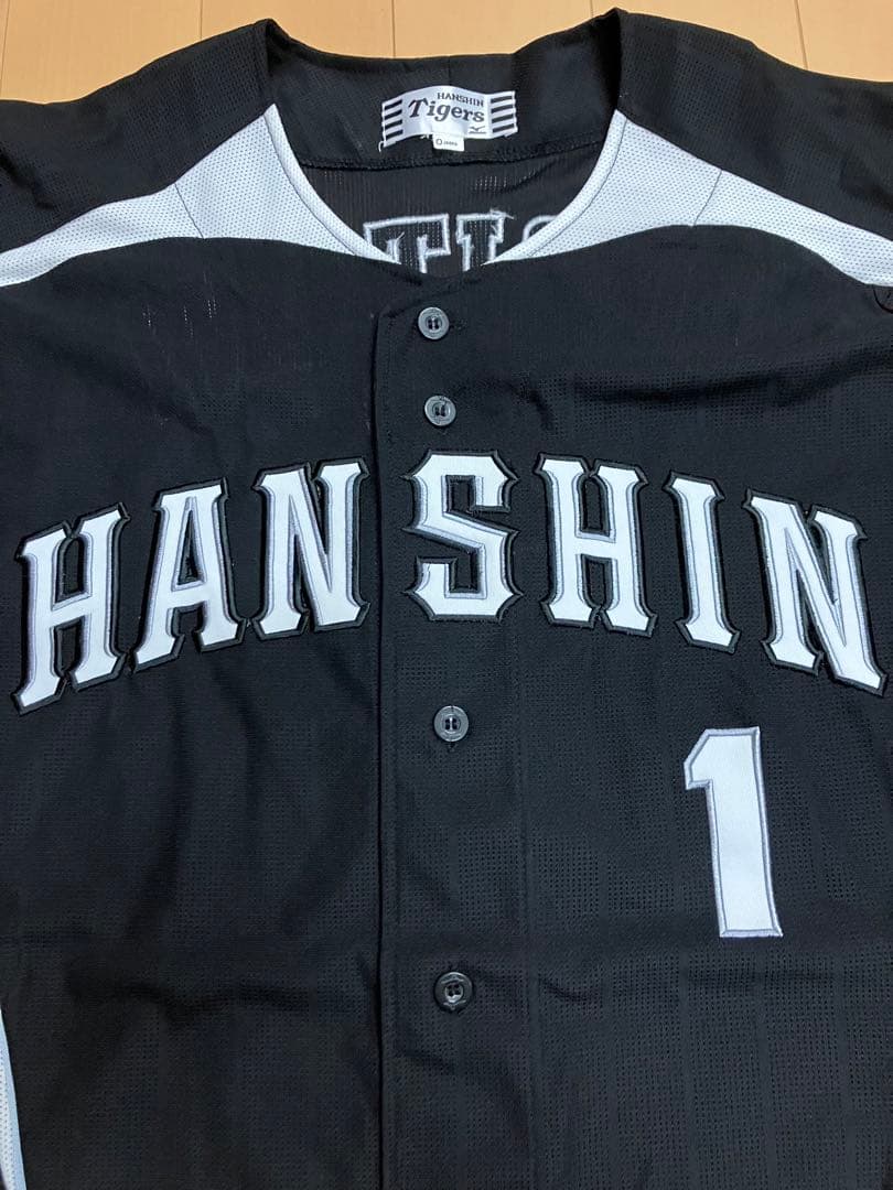 鳥谷敬　ユニフォーム　阪神タイガース　ビジター　黒　ブラック　侍ジャパン　WBC