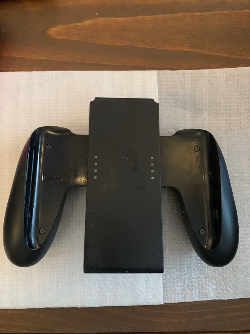 Nintendo Switch 本体 ＋ジョイコン4本付き