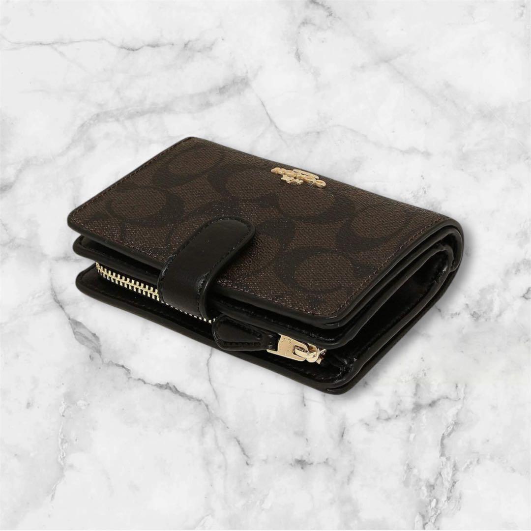 コーチ　coach 二つ折り 財布　F54023 シグネチャー　新品　未使用