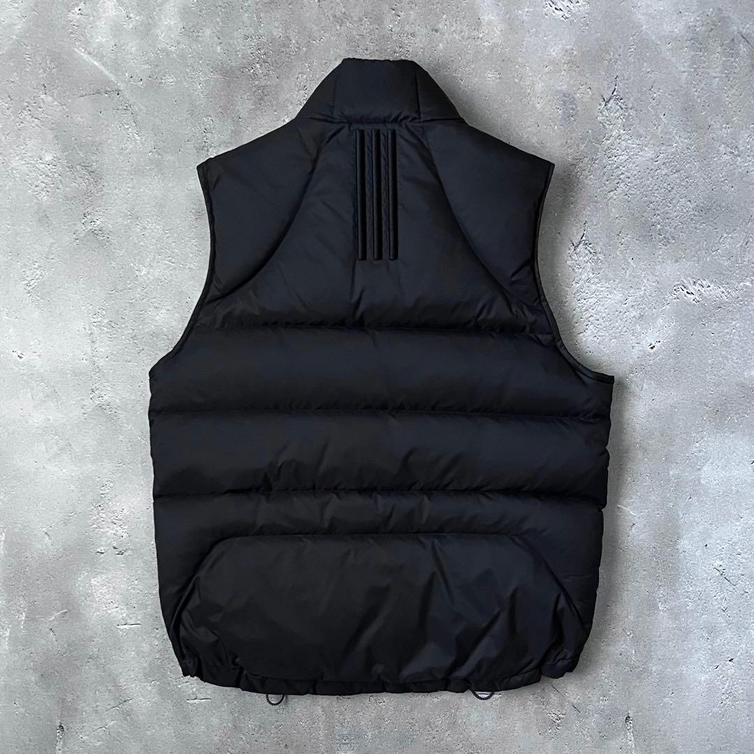 adidas 00s ダウンベスト オールブラック ドローコード Y2K テック