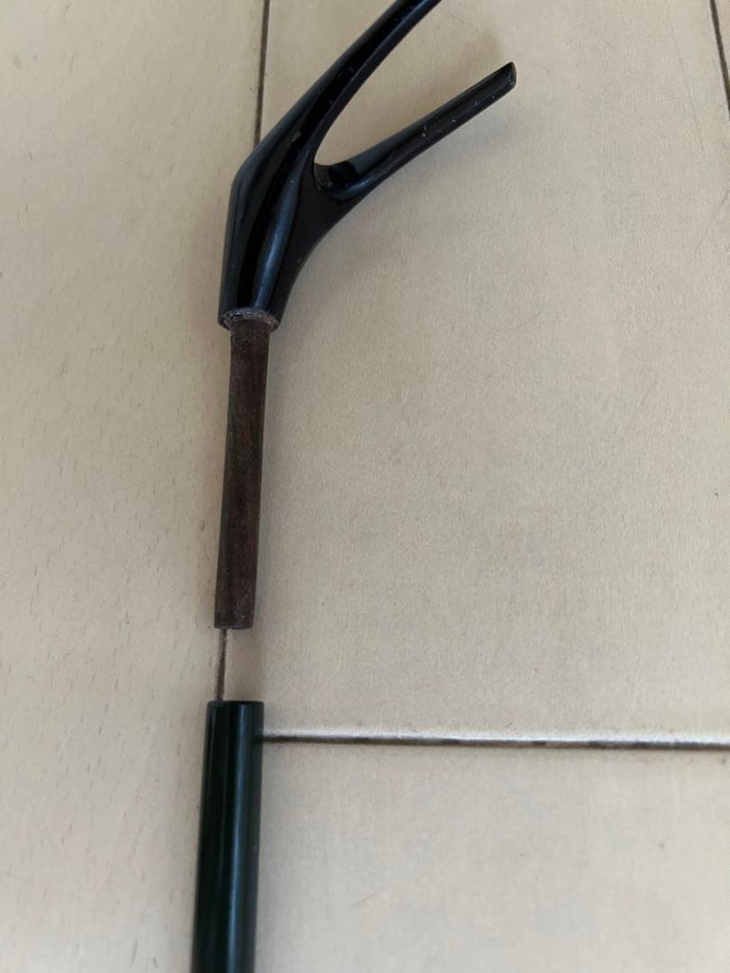 ダイワ竿掛け　凛　二本物、万力セット