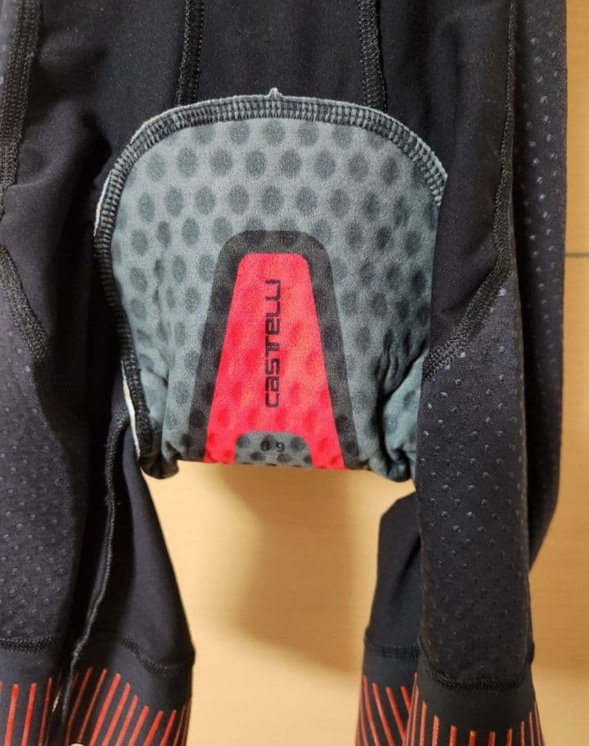 カステリ　FREE AERO RACE 4 BIBSHORT 19003　XL