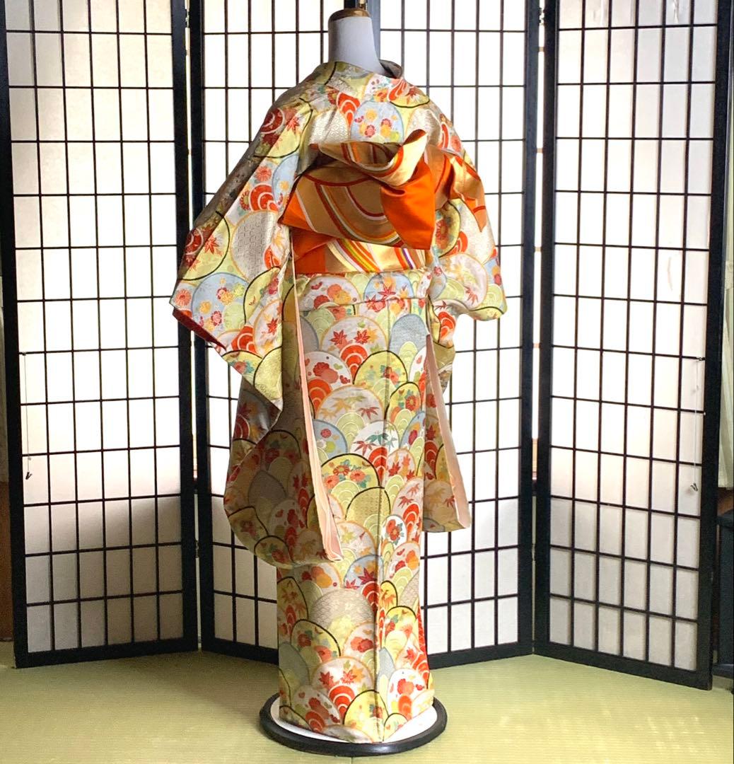 m*m様 【美品】振袖　正絹100% 5点　フルセット　身丈160cm 吉祥紋様