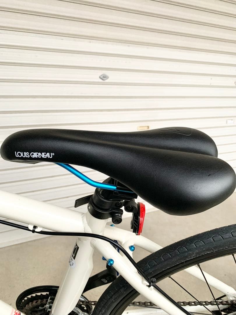 LOUIS GARNEAU ルイガノ LGS-TR LITE EA クロスバイク