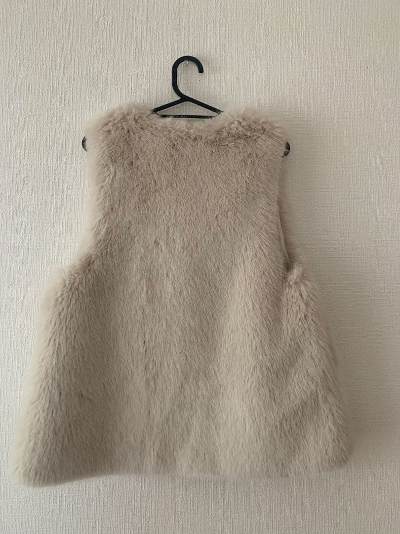 allureville アルアバイル フェイクフォックスジレ ベージュ サイズ2