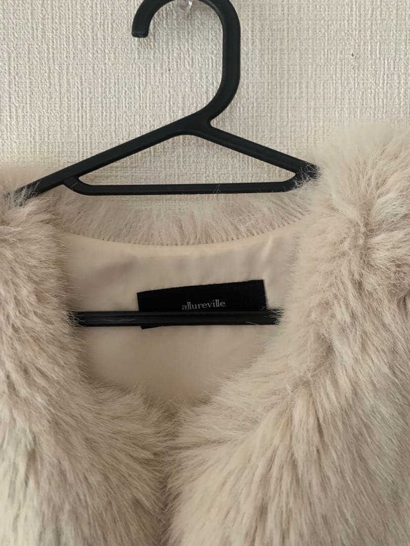 allureville アルアバイル フェイクフォックスジレ ベージュ サイズ2