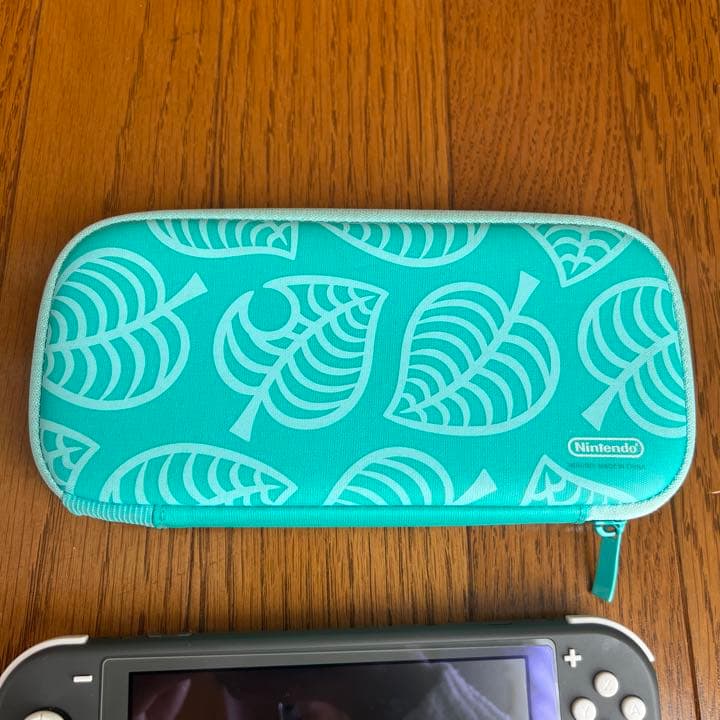 ◇即購入　Nintendo Switch LITE グレー　どうぶつの森 ケース