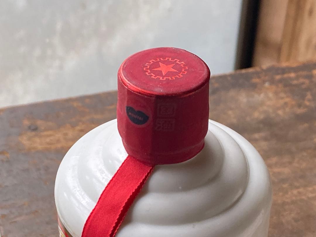 マオタイ酒　2013年　未開栓　天女ラベル