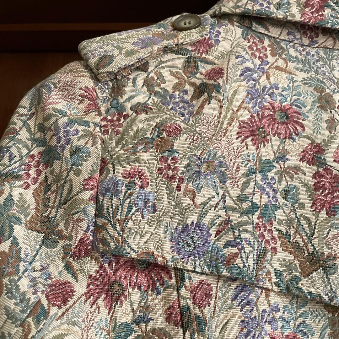 値下げ　未使用タグ付き　ロイスクレヨン　ゴブラン織　トレンチ風コート