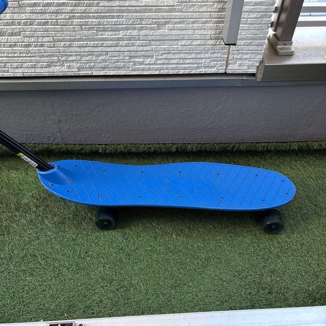 ookkie（オーキー） 2歳から安全に乗れるスケートボード