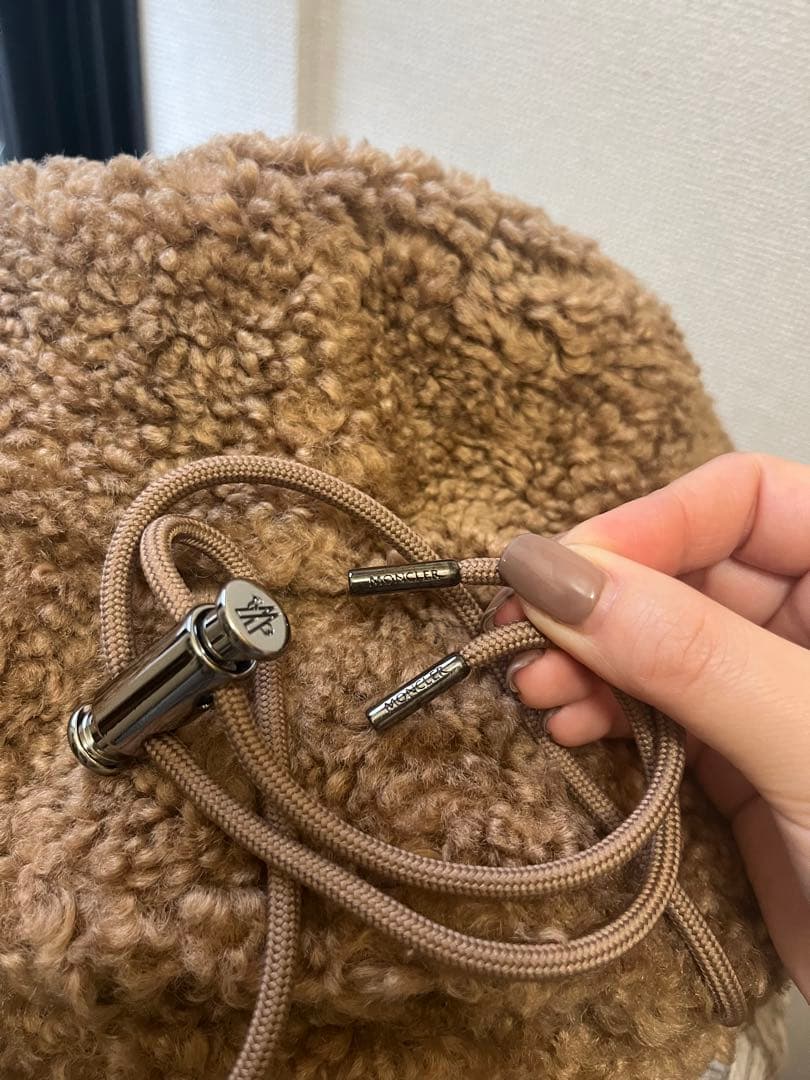 モンクレール　moncler バケットハット　モコモコ　Sサイズ特価！22000