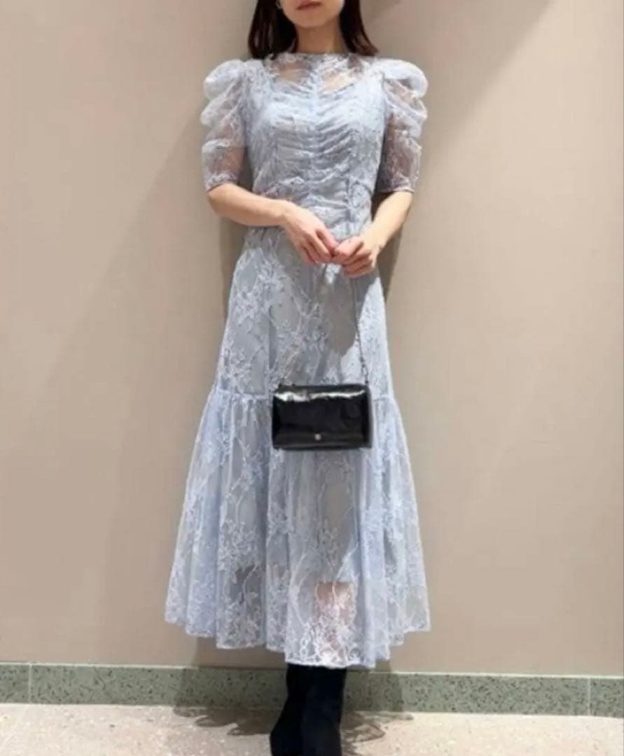 SNIDEL パフレースドレス ライトブルー