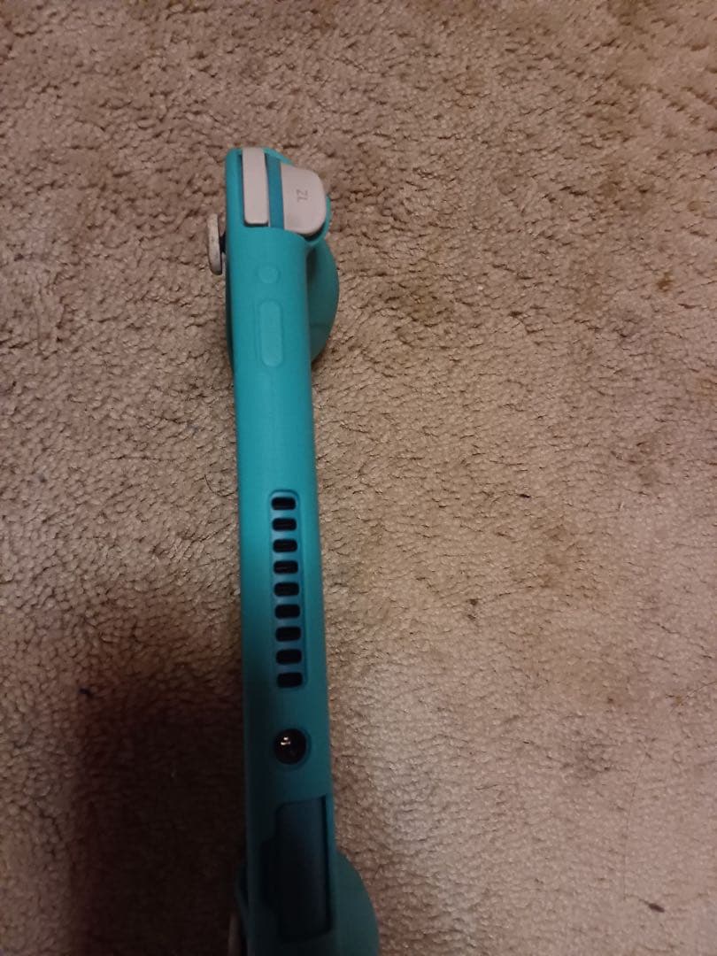 Nintendo SwitchLight ターコイズ