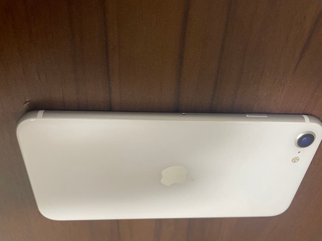 Apple iPhoneSE2 第二世代 ホワイト 128GB iPhoneSE