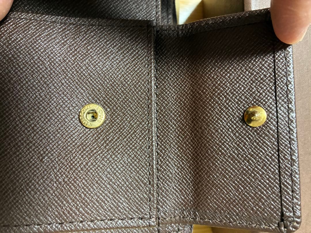 ルイヴィトン ダミエ 二つ折り財布 箱・保存袋付き 美品 正規品