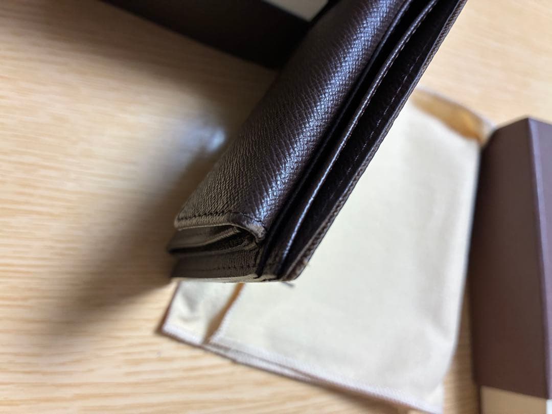 ルイヴィトン ダミエ 二つ折り財布 箱・保存袋付き 美品 正規品