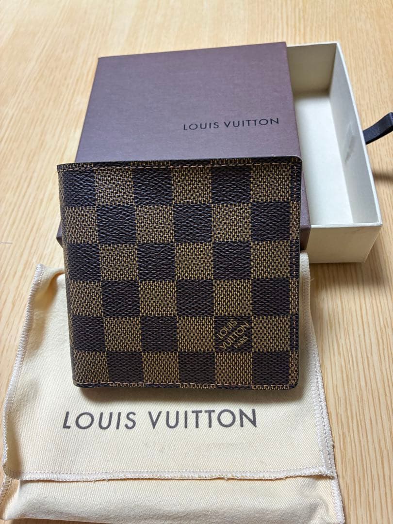 ルイヴィトン ダミエ 二つ折り財布 箱・保存袋付き 美品 正規品