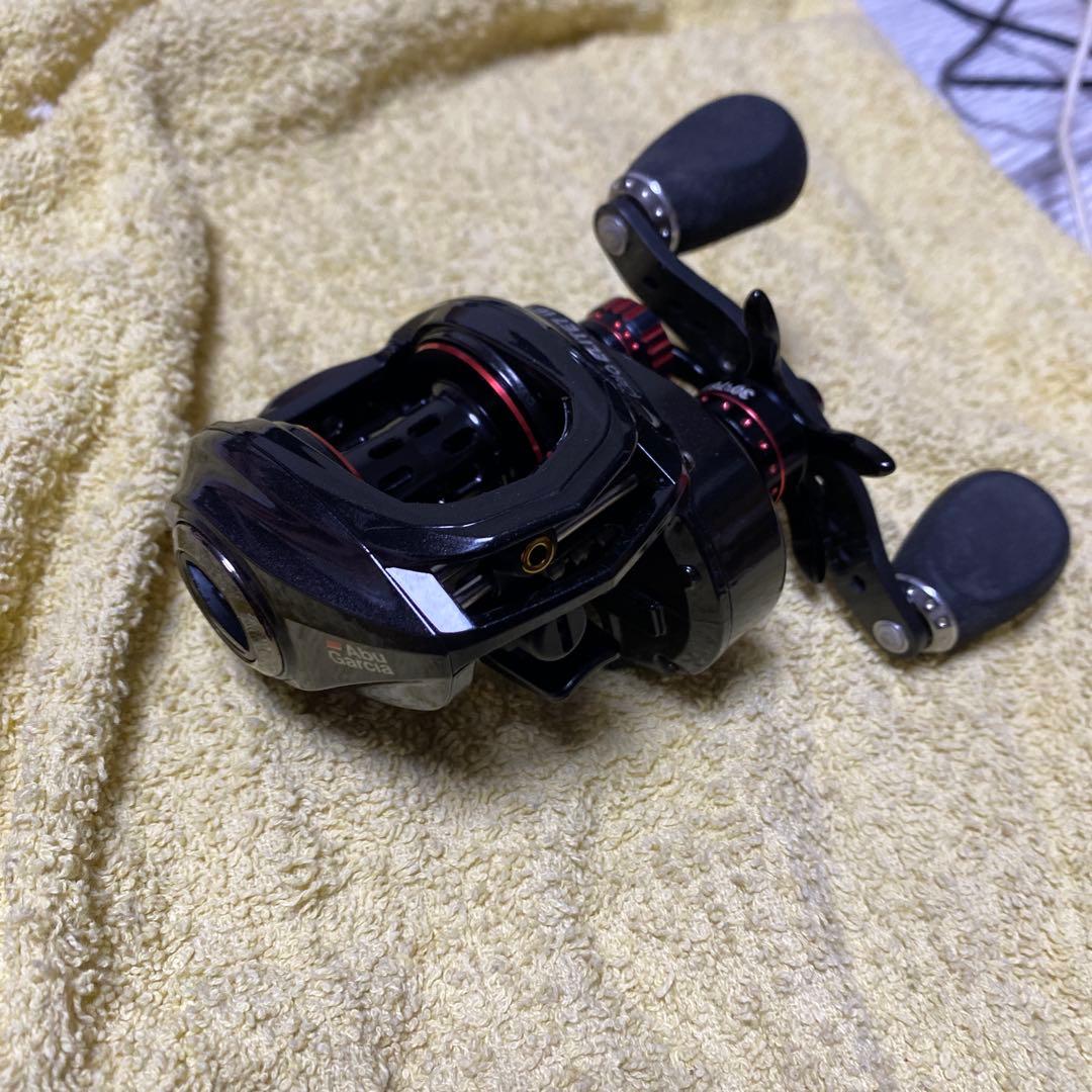 アブガルシア レボ エリートIB7 左ハンドル　中古　最終値引き