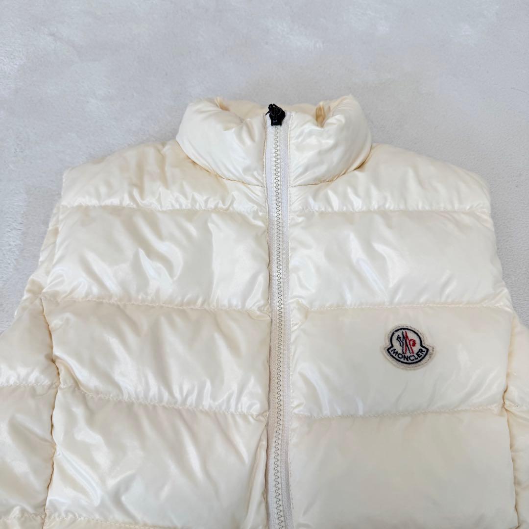 MONCLER ホワイト　ロゴマーク　コミックタグ　ダウンベスト　サイズ1