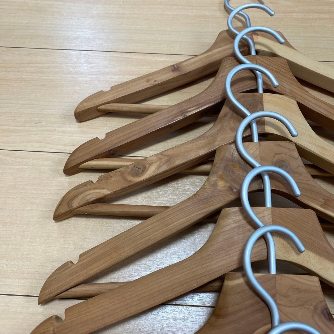 【使用品】無印良品　レッドシダー　ハンガー 9本セット