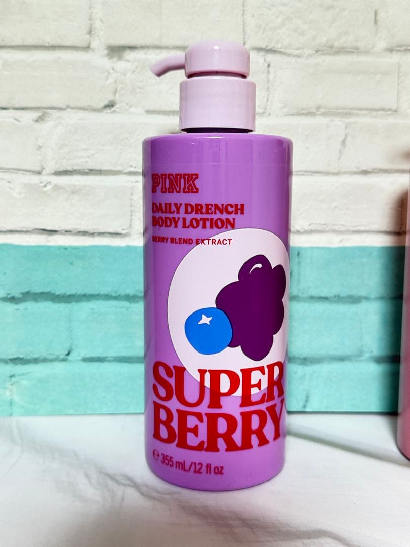 ヴィクトリアシークレット　ローション3本セット