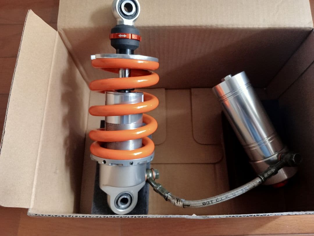 SHIFTUP サスペンション オイルダンパー式