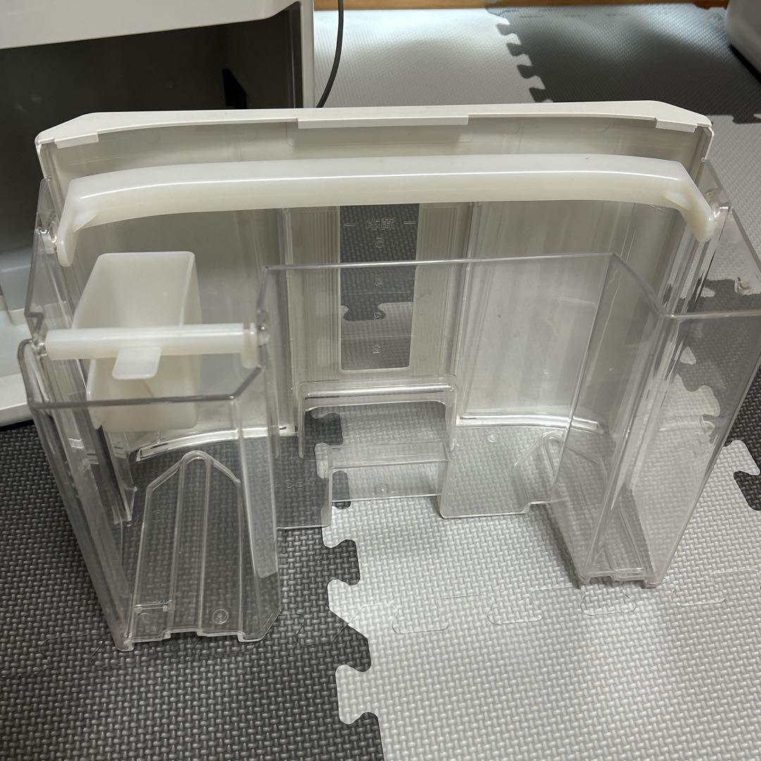 【美品】2021年製　コロナ　冷風除湿機 ホワイト CDM-1021 高年式