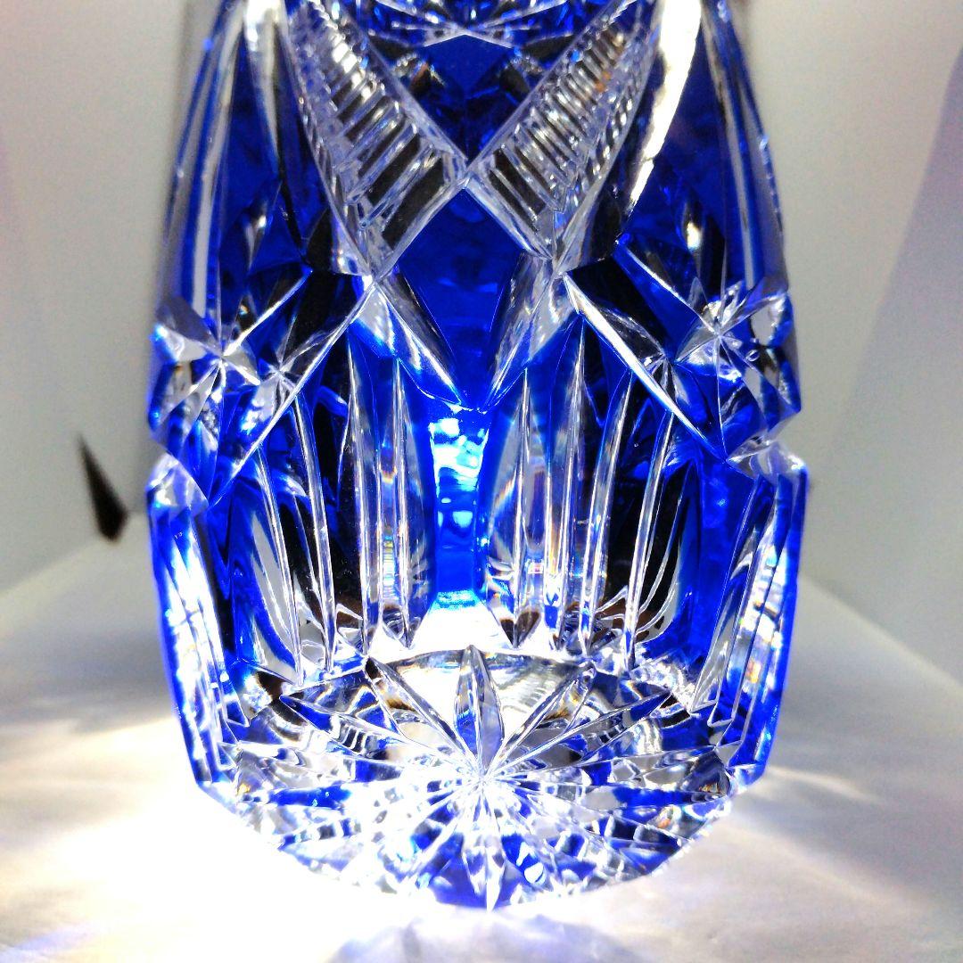 新品イタリア製江戸切子風青色被せガラスクリスタル花瓶花器フラワーベース薩摩切子