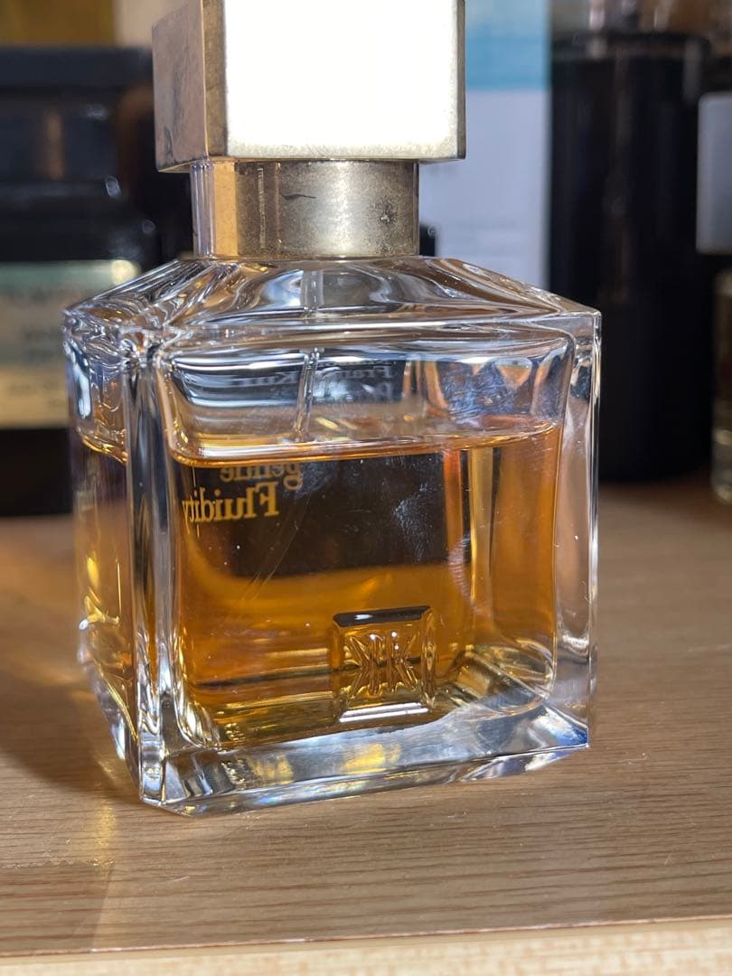 MFK ジェントル フルイディティ ゴールド オードパルファン 70ml