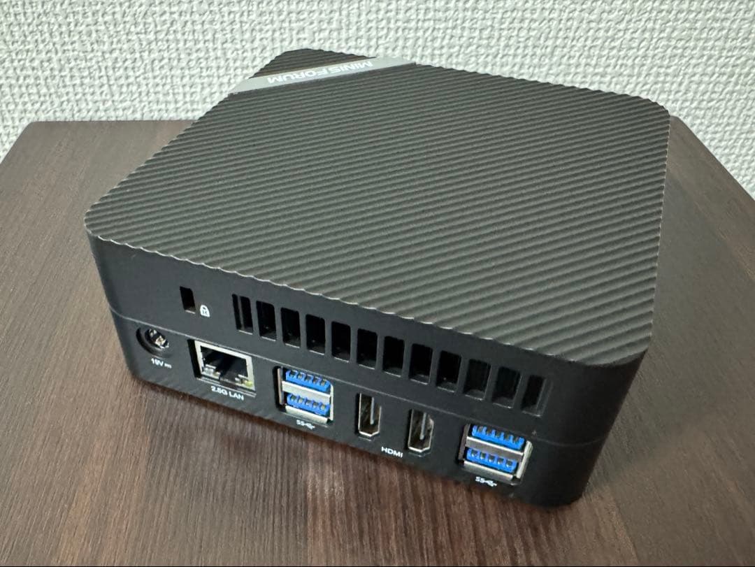 【ミニPC】 MINIS FORUM UM690 16GB/512G