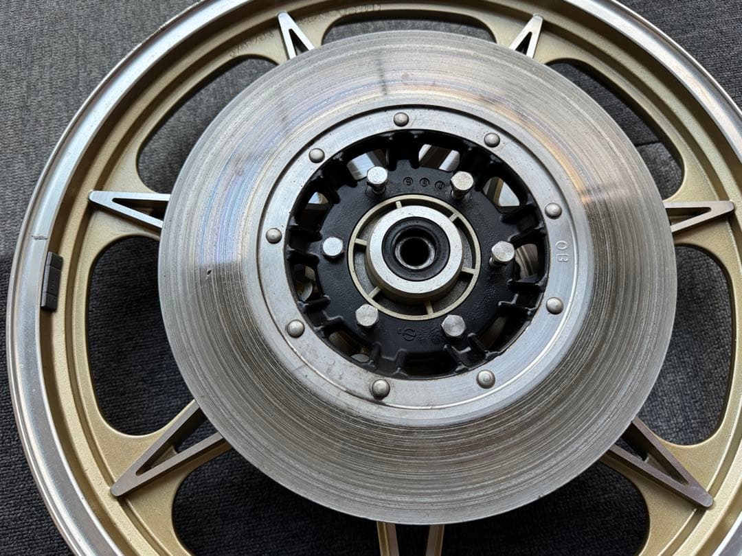 Z1 ホイール ゴールド キャスト　ダブルディスク