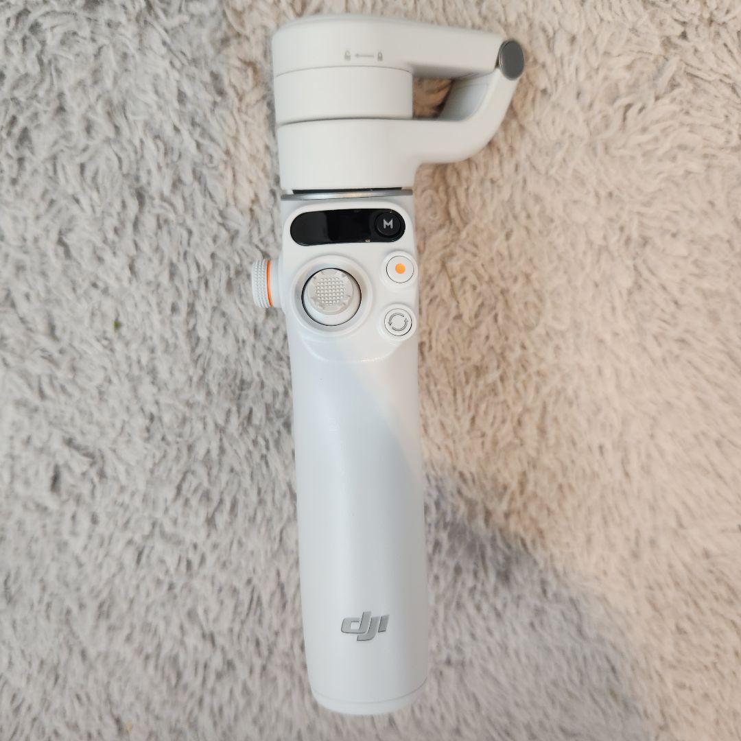 DJI Osmo Mobile 6 OM6 スタビライザー スマホジンバル