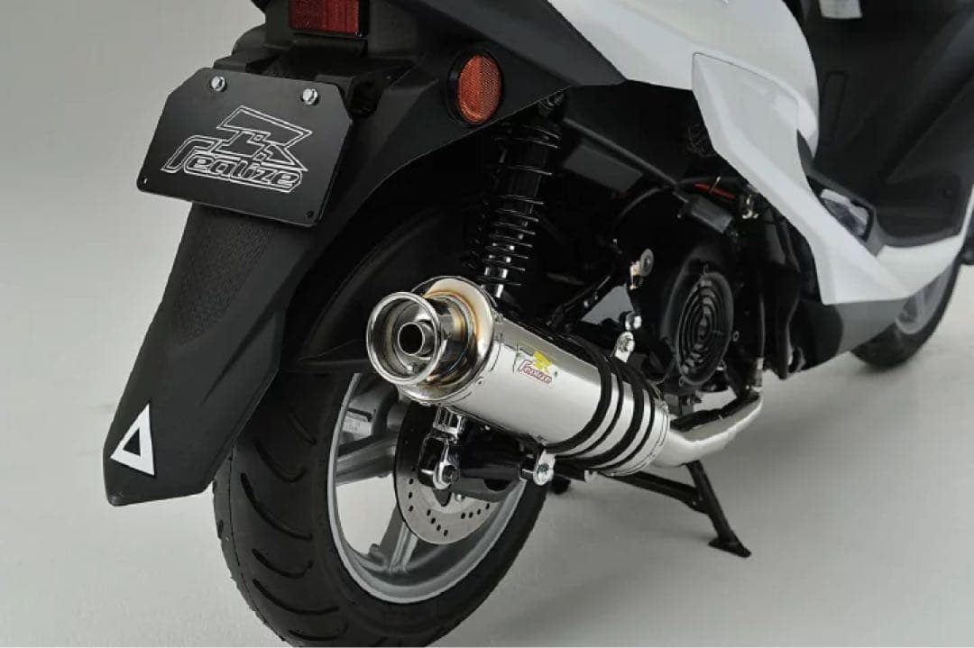 専用Realize ヤマハ 4型/5型シグナスX SR 22Racing SUS